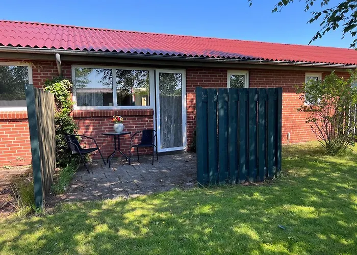 Pet friendly 15 Min Walk To Lego House/50M2 Apartment With Garden Billund 