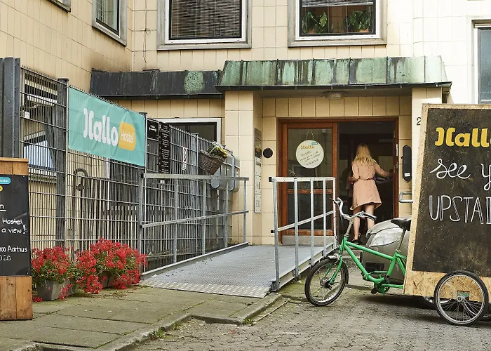 Aarhus hotels near University Park