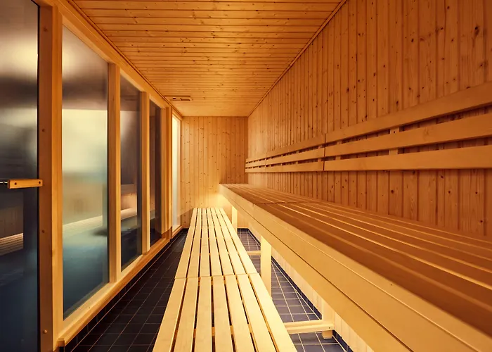Store Heddinge Hotels